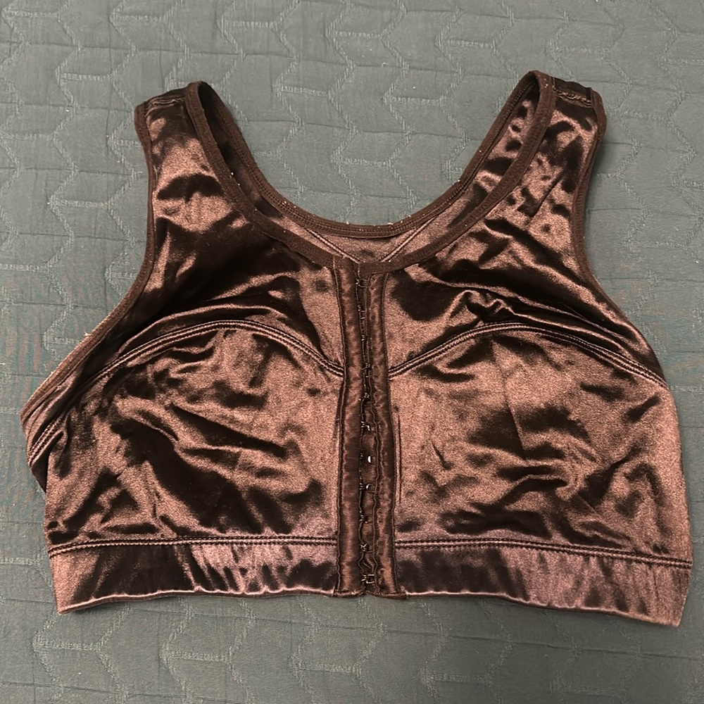 Enell size Medium 1 high impact running sports bra